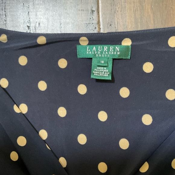 Lauren Ralph Lauren Sheath Dress Size 16 Navy Polka Dot Ruched Stretch Faux Wrap - Picture 2 of 6